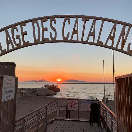 Escale Marseillaise, Grand T2 Calme, Pres Du Vieux Port Pour 2 A 4 Personnes, Nettoyage Rigoureux