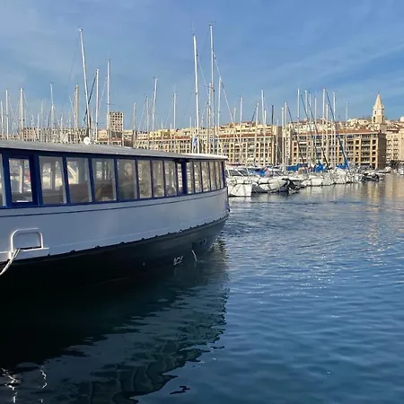 Escale Marseillaise, Grand T2 Calme, Pres Du Vieux Port Pour 2 A 4 Personnes, Nettoyage Rigoureux