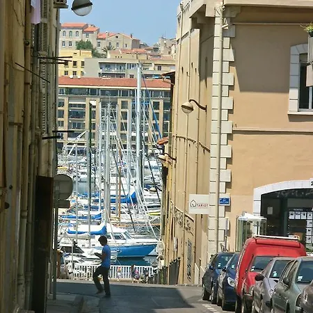 Apartment Escale Marseillaise, Grand T2 Calme, Pres Du Vieux Port Pour 2 A 4 Personnes, Nettoyage Rigoureux *